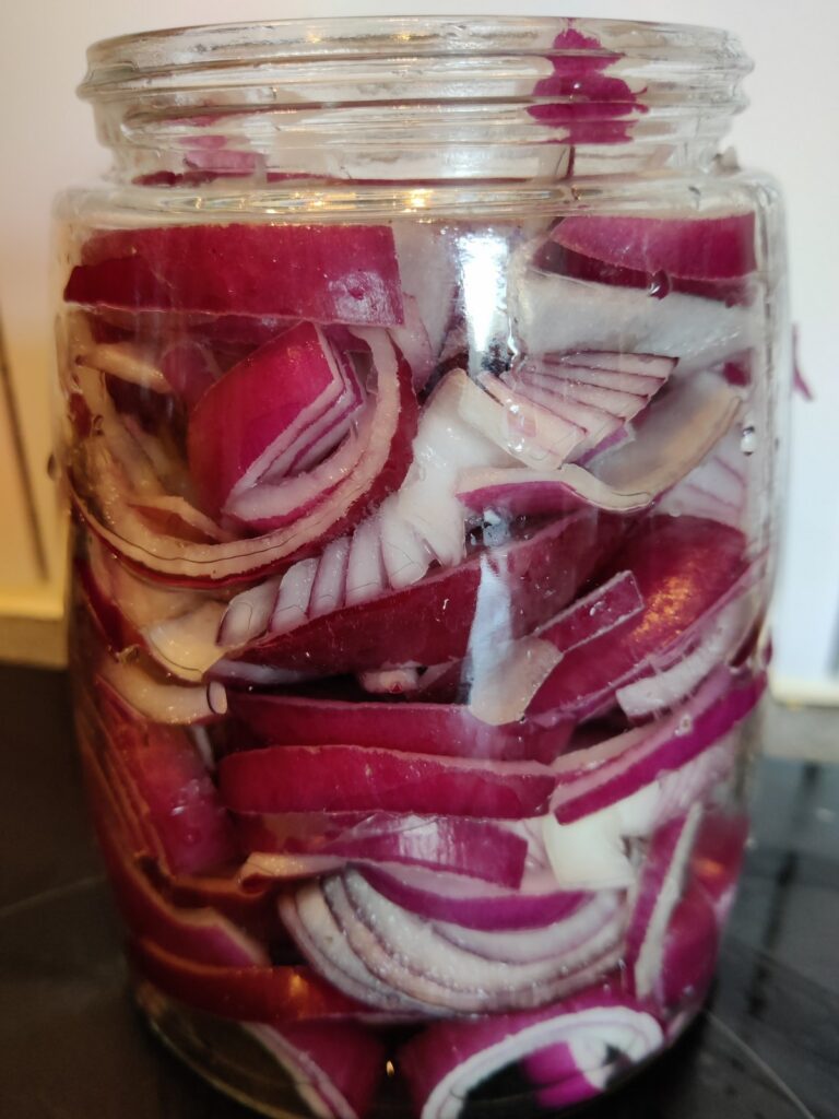 fermented red onions fermenting jar